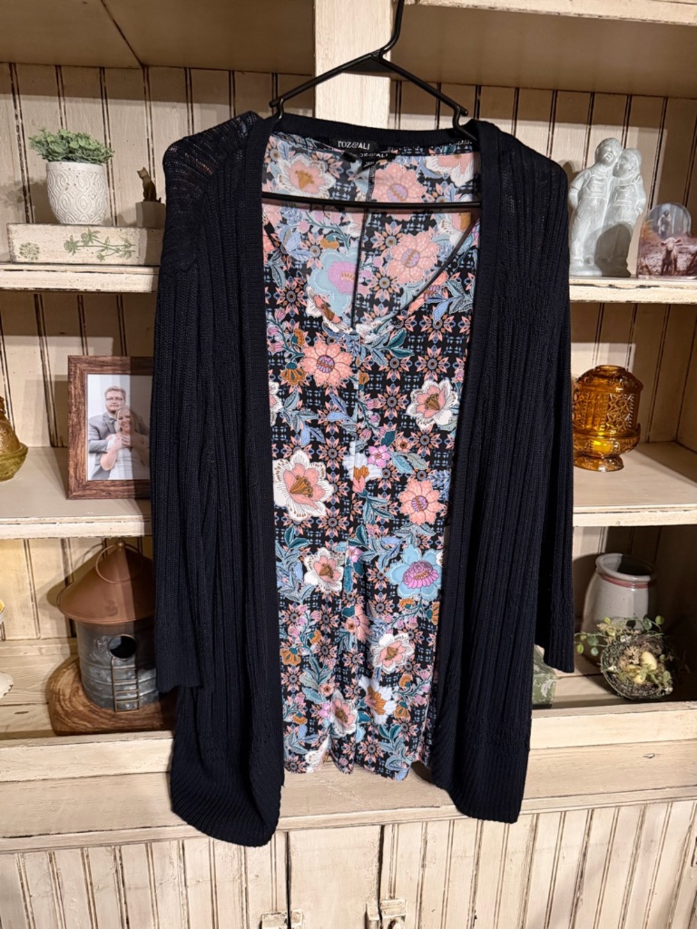 Black Open-Front Cardigan with Floral Inner Top - Sweater 2XL - Top 3XL